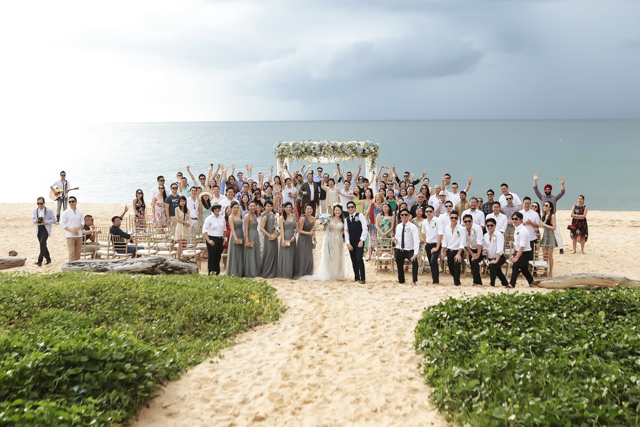 DarrenLeBeuf_SavaVilla_Thailand_Phuket_Berinmade_IanStuart_JennyYoo_JimmyChoo_wedding_destination_beach_outdoor_035