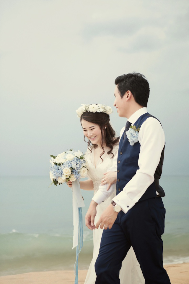 DarrenLeBeuf_SavaVilla_Thailand_Phuket_Berinmade_IanStuart_JennyYoo_JimmyChoo_wedding_destination_beach_outdoor_039