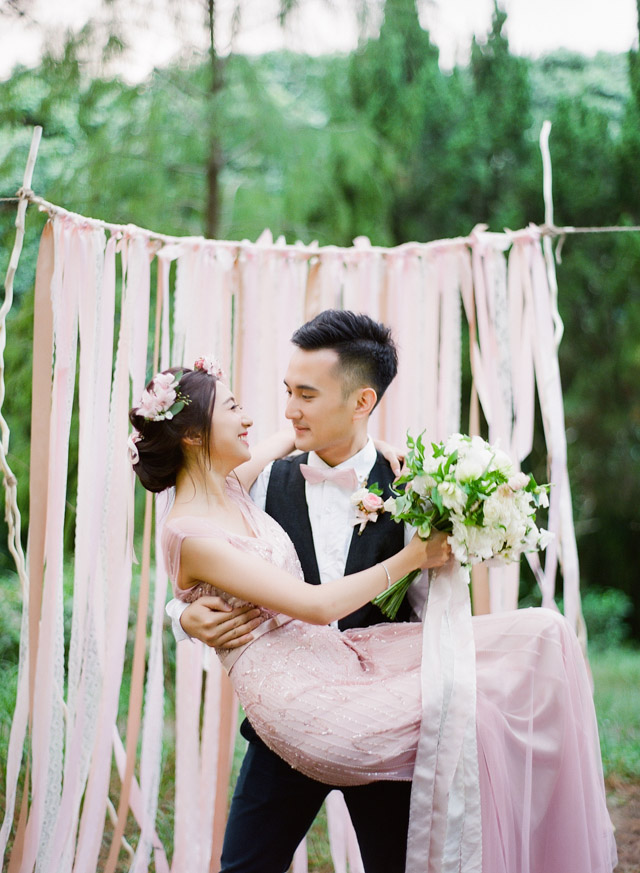 JennyTongPhotography-XingmaQuillage-MeadowsFlowers-FoiWedding-Editorial-Garden-prewedding-engagement-hongkong-007