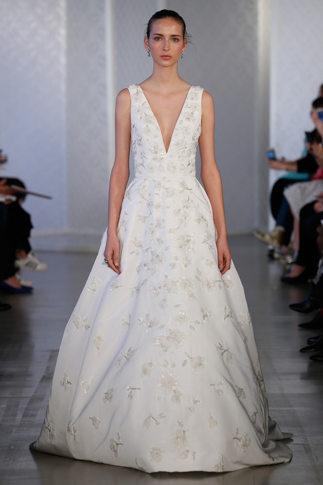 Oscar_de_la_Renta_Spring2017_bridal_wedding_dress_fashion_001