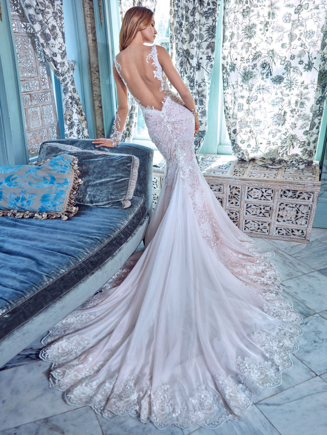 GaliaLahav-Le-Secret-Royal-2016-hongkong-bridal-fashion-028-13-Daria-back2_web