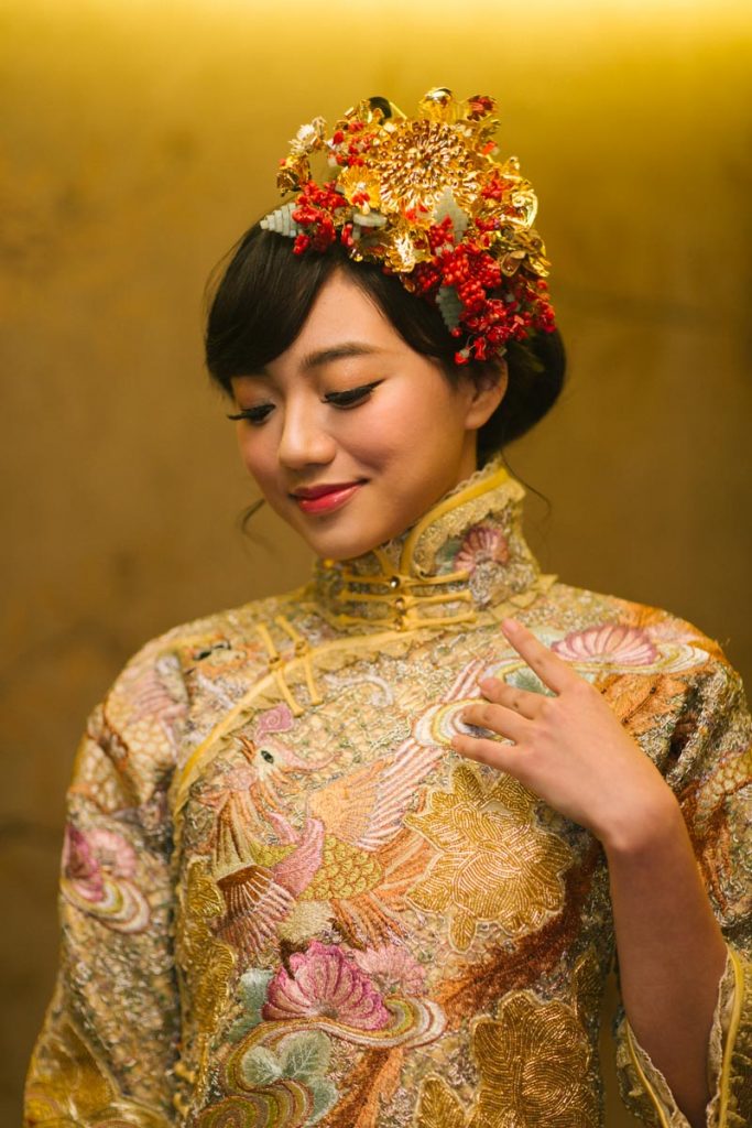 brideandbreakfasthk-cocoonbridal-chinese-qua-dress-traditional-hannahcho-009