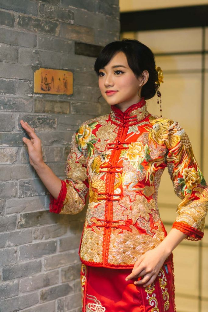 brideandbreakfasthk-cocoonbridal-chinese-qua-dress-traditional-hannahcho-015