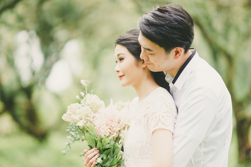 donnalamphotography-engagement-prewedding-hongkong-studio-saikung-bouquet-apieceofcake-031