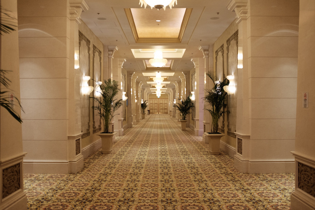 037-Macau-Wedding-Venue-StRegis-Hotel-Walkway-2