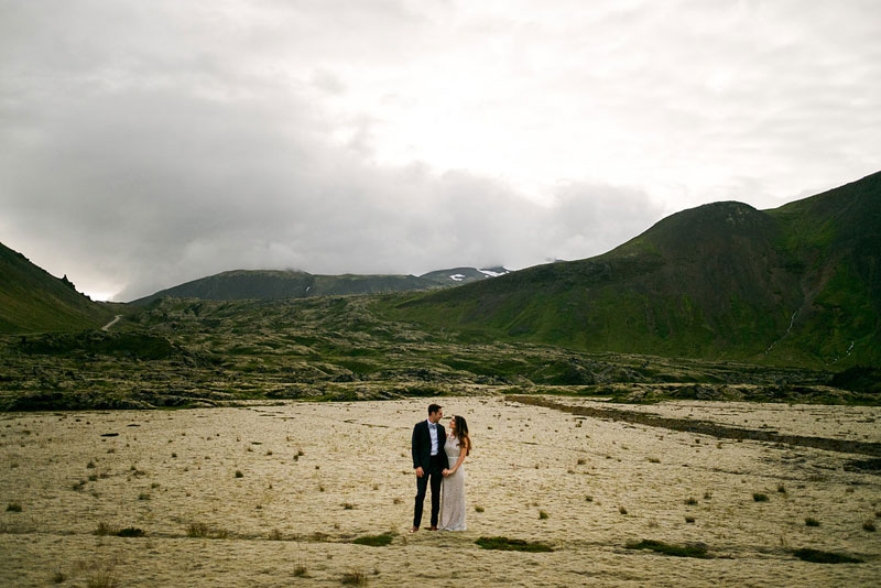 nordica-photography-overseas-elopement-icelend-wedding-big-day-032