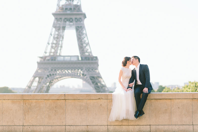 French-Grey-Stephanie-Overseas-Wedding-BigDay-Paris-Romance-001