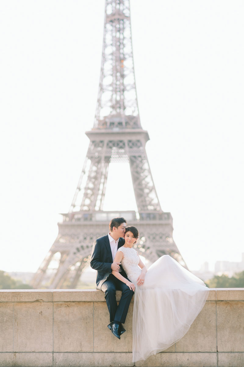 French-Grey-Stephanie-Overseas-Wedding-BigDay-Paris-Romance-012