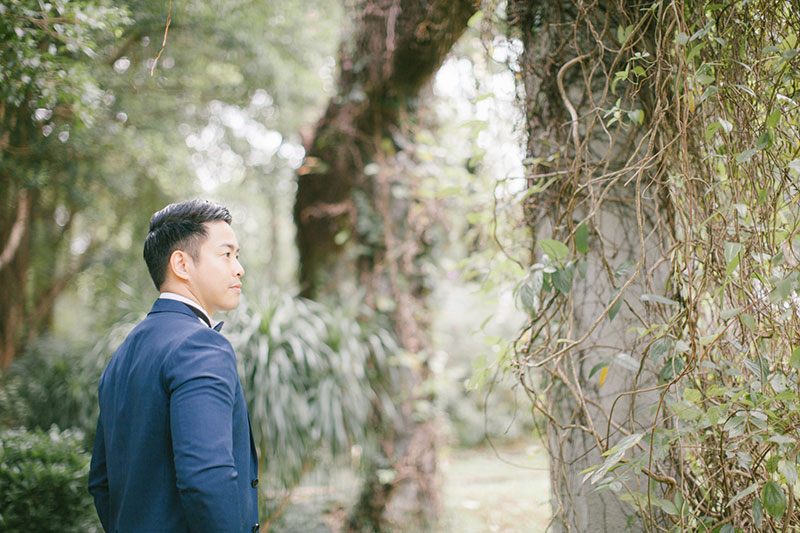 Lukas-Chan-Hong-Kong-Engagement-Prewedding-Ivy-Choy-Makeup-Alfred-Garden-Grassland-Floral-024