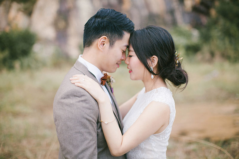 Lukas-Chan-Hong-Kong-Engagement-Prewedding-Ivy-Choy-Makeup-Alfred-Garden-Grassland-Floral-033