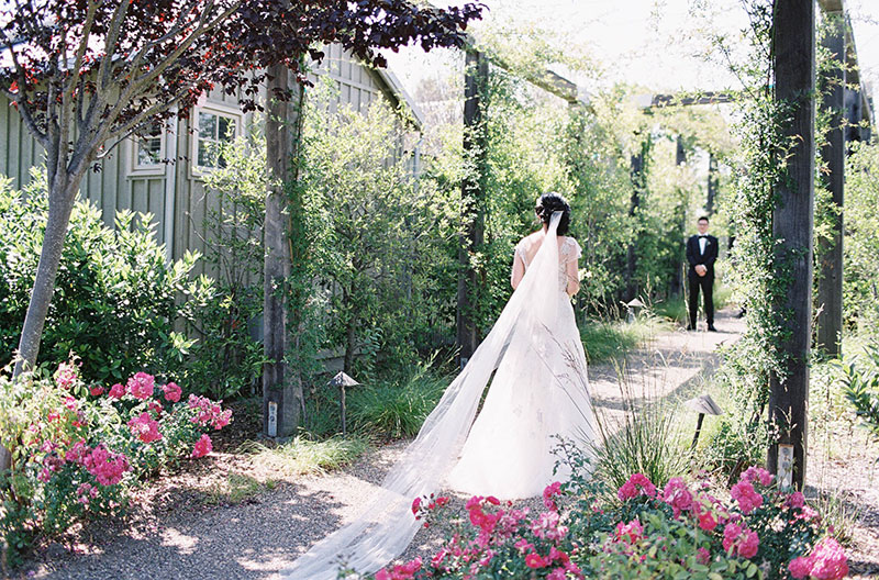 jen-huang-overseas-wedding-big-day-outdoor-garden-031