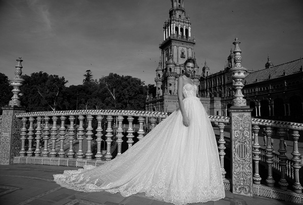 alon-lovne-white-2017-collection-bridal-fashion-inspiration-003