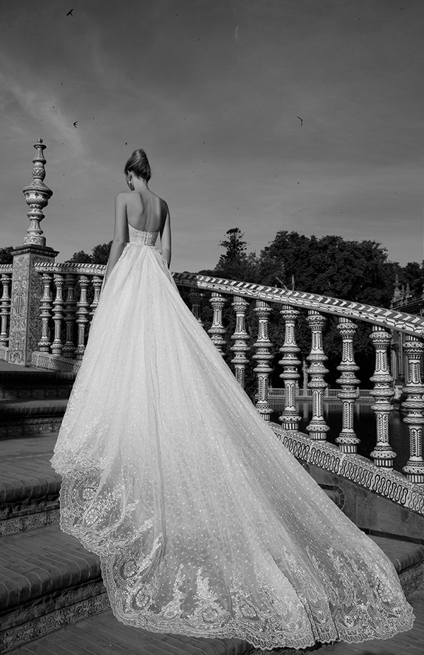 alon-lovne-white-2017-collection-bridal-fashion-inspiration-022