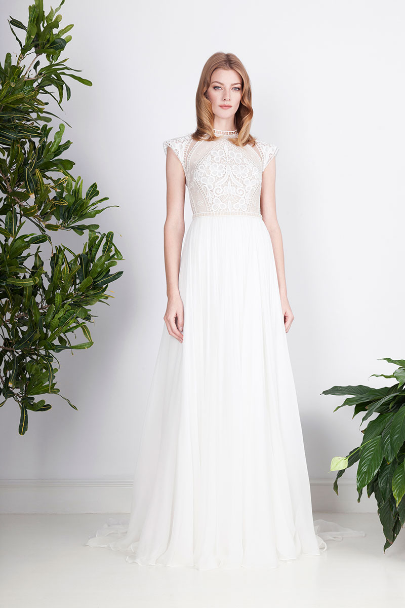 Divine-Atelier-2017-Collection-Bridal-Gown-Dress-Fashion-Inspiration-Wedding-015
