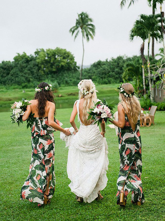 Tropical print 2024 bridesmaid dresses