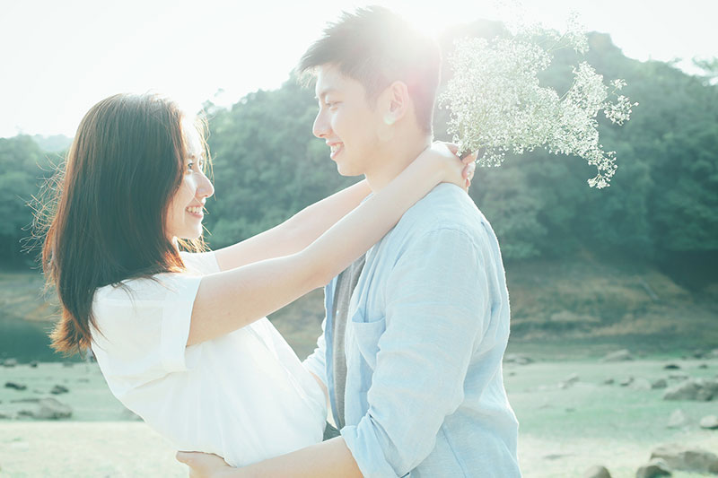 Sweet Engagement At The Shing Mun Reservoir Hong Kong Wedding Blog