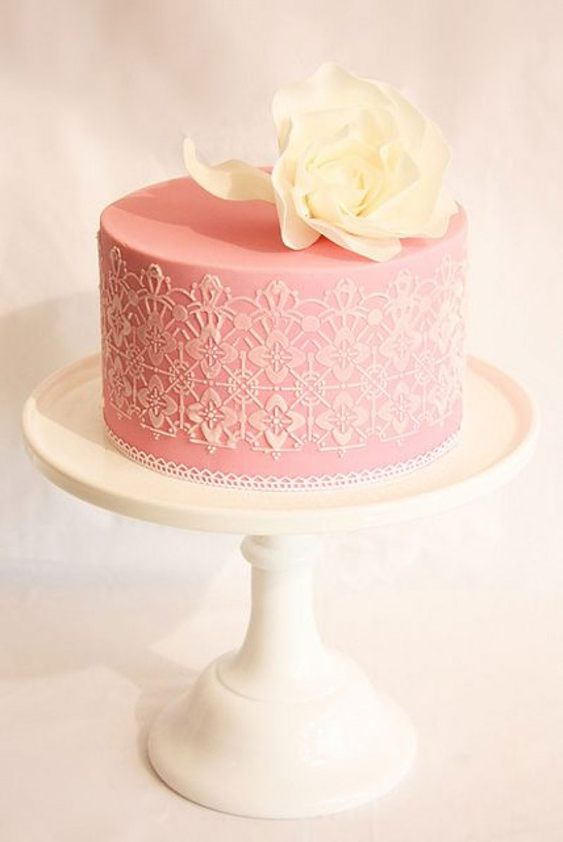 1,900+ Round Wedding Cakes Stock Photos, Pictures & Royalty-Free Images -  iStock