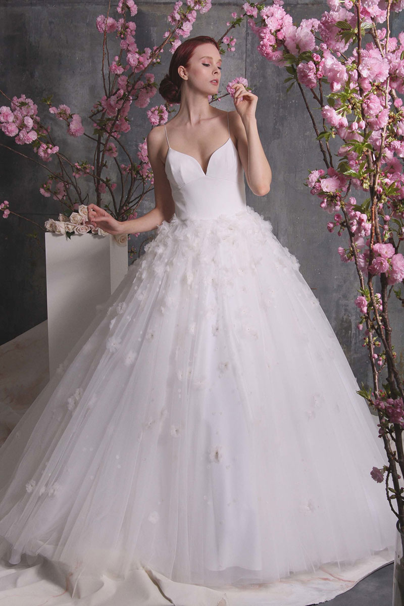 Christian siriano hotsell wedding dresses 2019