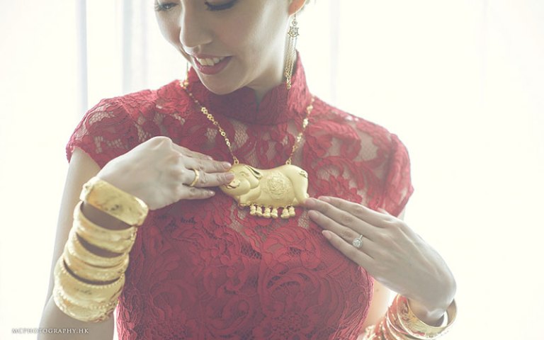 Chinese wedding hot sale gold jewelry