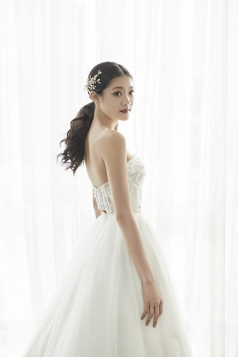 Korean wedding 2025 gown 2018