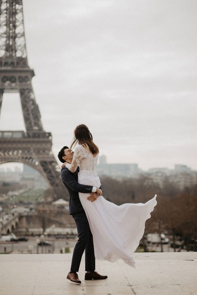 Sweet and Romantic Engagement in Paris | Hong Kong Wedding Blog