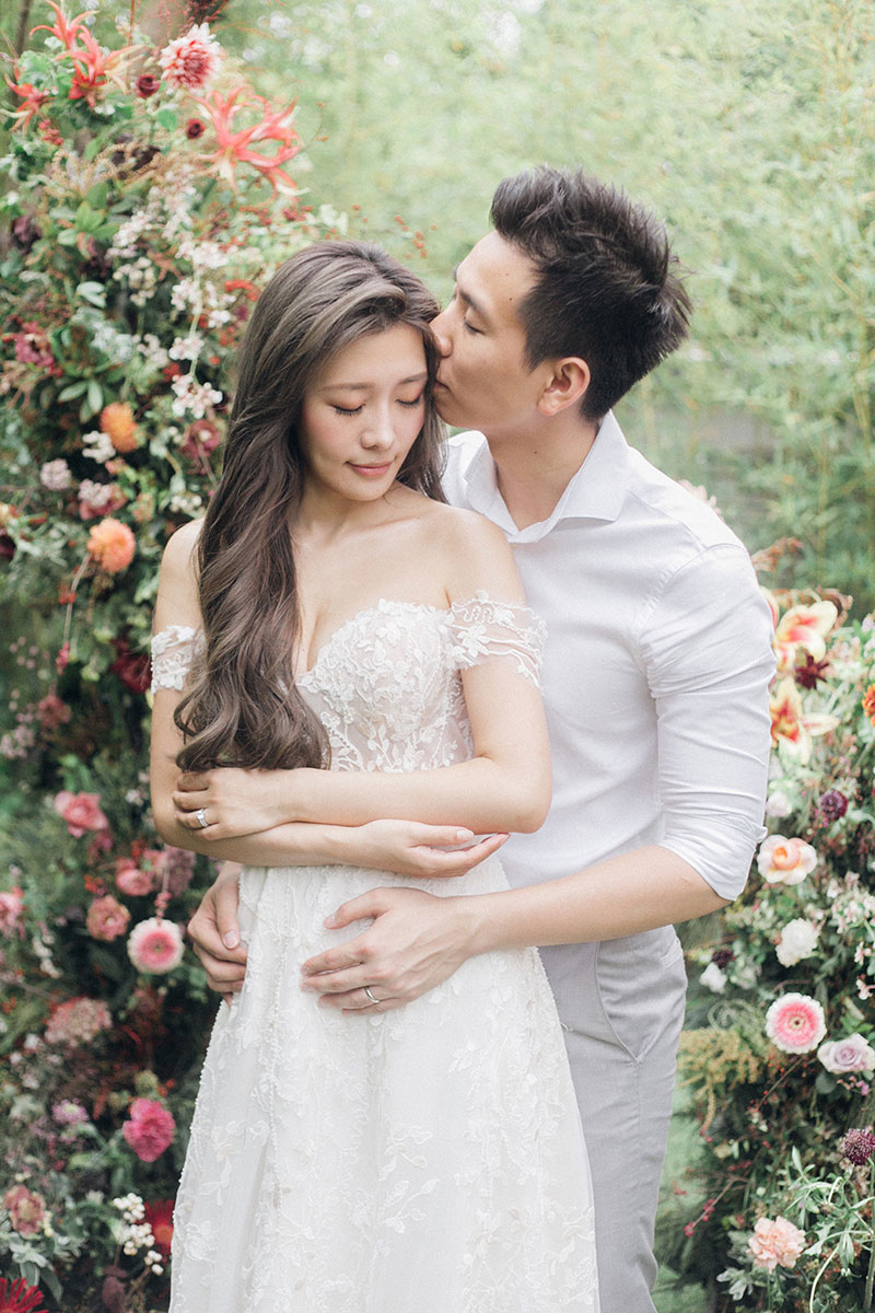 Beautiful Floral-filled Engagement | Hong Kong Wedding Blog