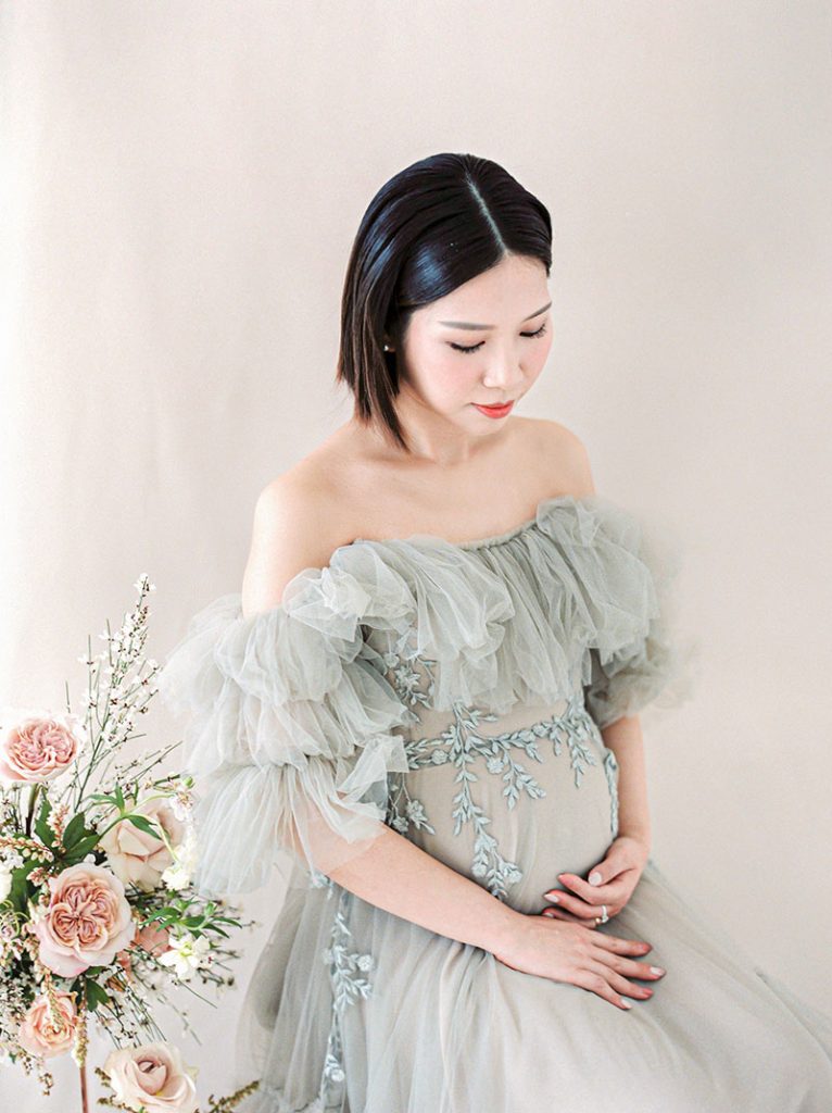 Romantic Family & Maternity Shoot | Hong Kong Wedding Blog