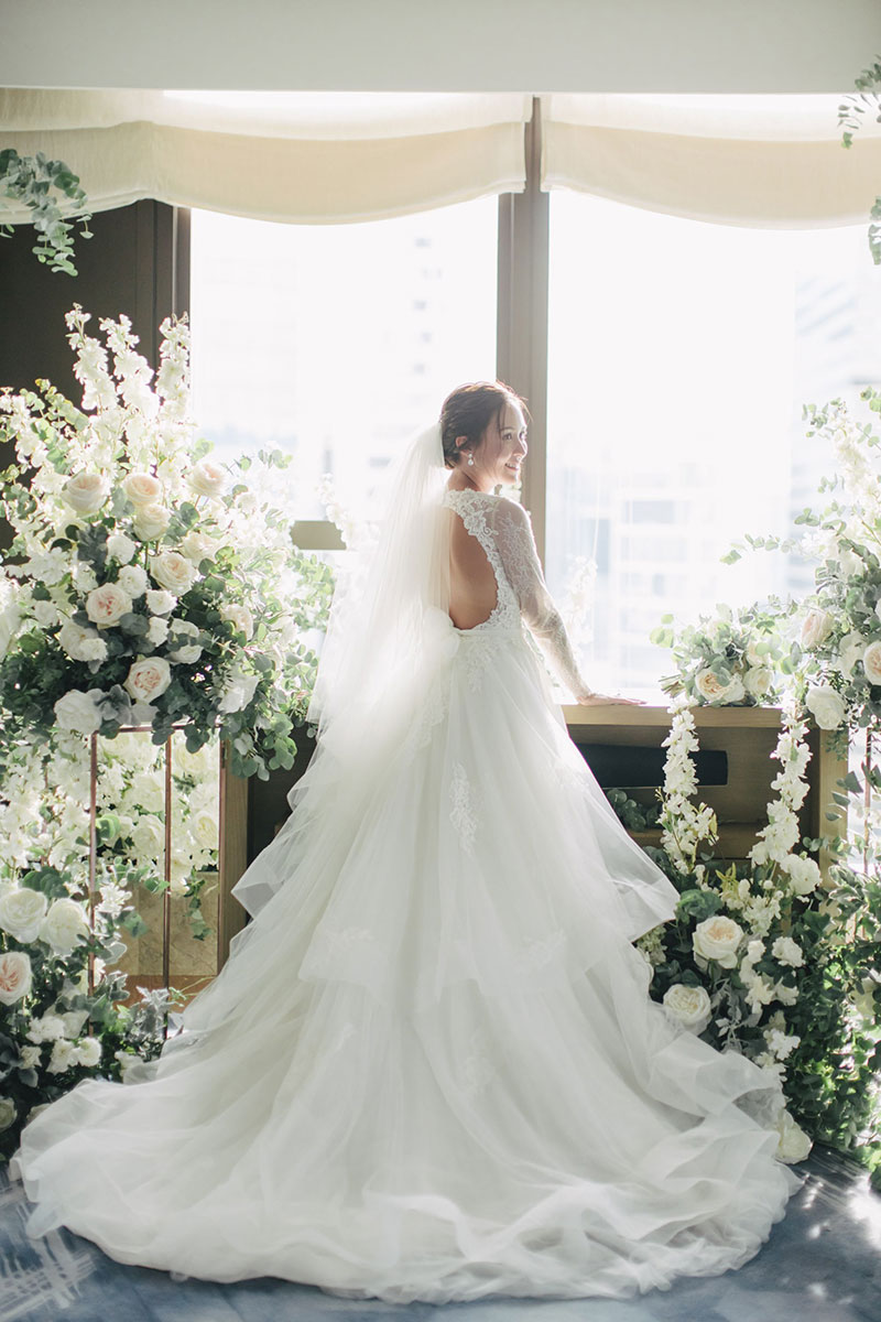 28 Wedding Gown Back Details & Trains | Hong Kong Wedding Blog