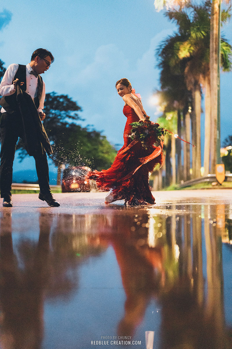 G186, Red Prewedding Shoot Infinity Long Trail Gown Size ( XS-30 To L –  Style Icon www.dressrent.in