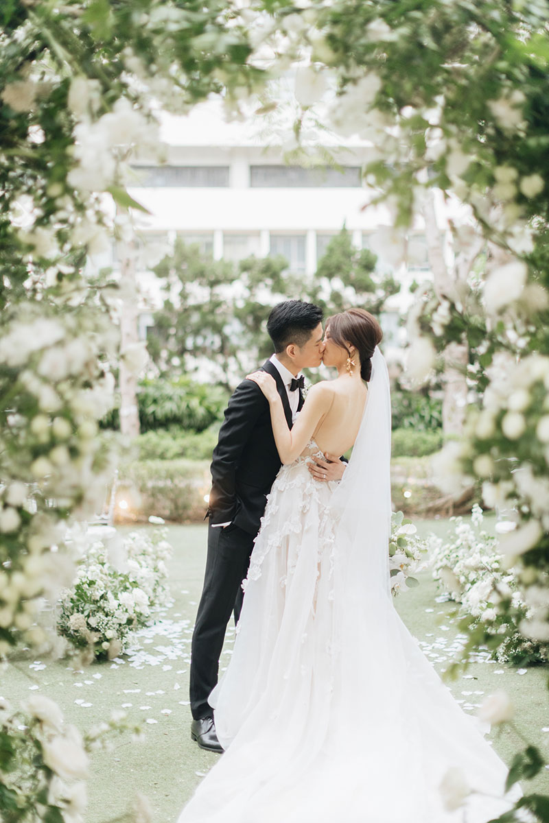 Elegant and Romantic Wedding at House 1881 Bride and Breakfast HK